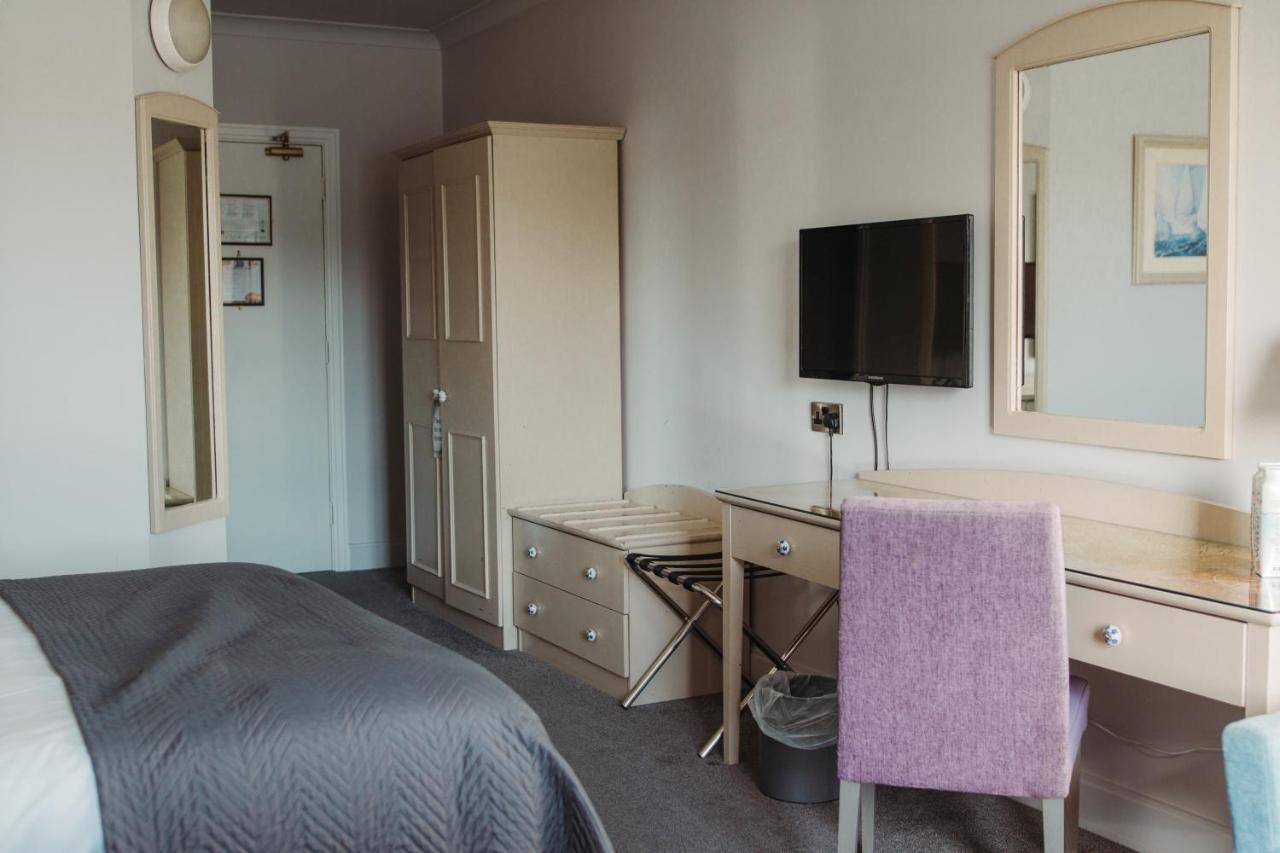 רוסקרברי Celtic Ross Hotel & Leisure Centre מראה חיצוני תמונה