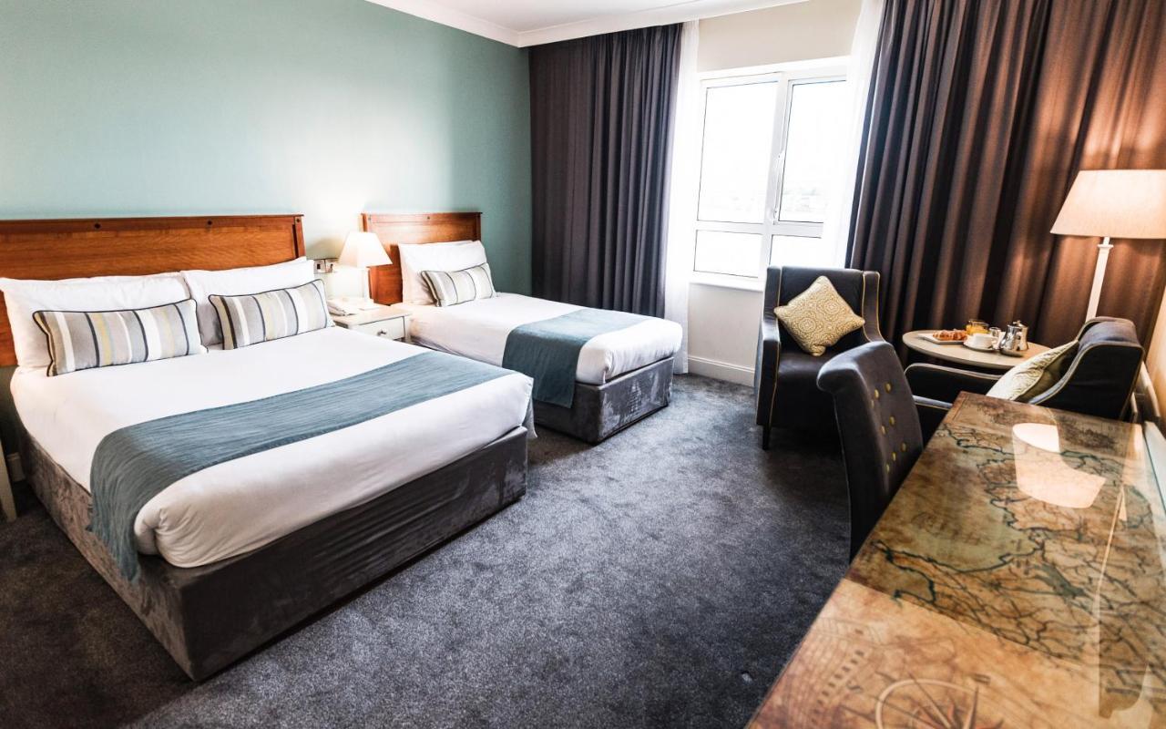 רוסקרברי Celtic Ross Hotel & Leisure Centre מראה חיצוני תמונה